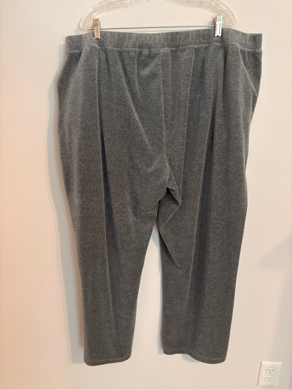 D & Co. Active EUC Gray Velour zip vest & pant Set - Picture 11 of 14